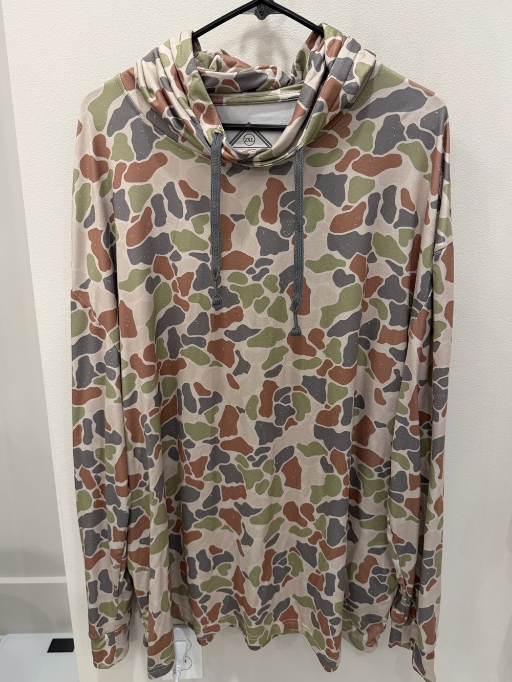 BURLEBO Men’s Pintail Camo Performance Hoodie